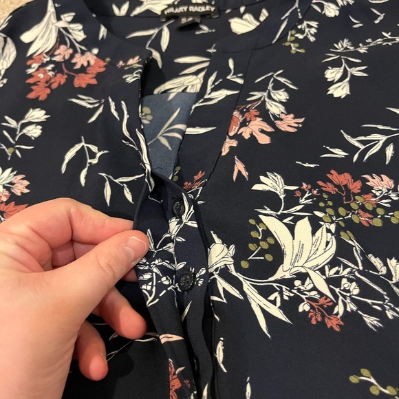 Hilary Radley Long Sleeve Tunic Length Blouse - Picture 7 of 9